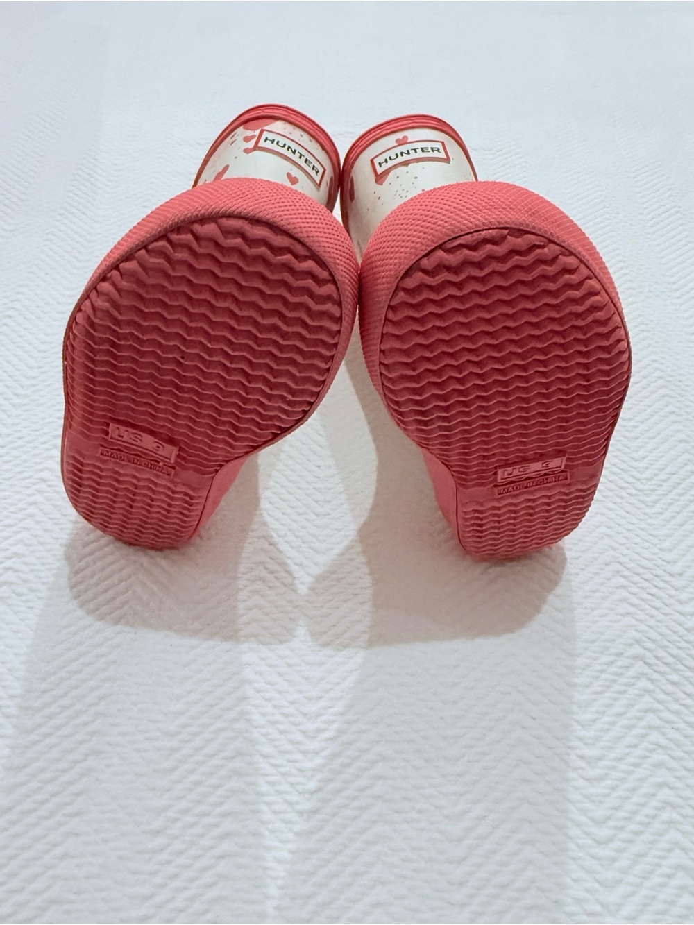 Hunter Kids Rain Boots, Ivory with Pink Hearts, Size 9 - Picture 7 of 12